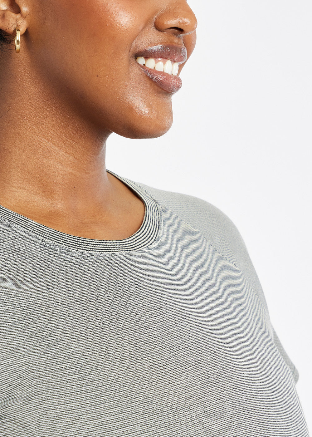Flyout Wool Classic Short Sleeve in Black, fabric detail view view