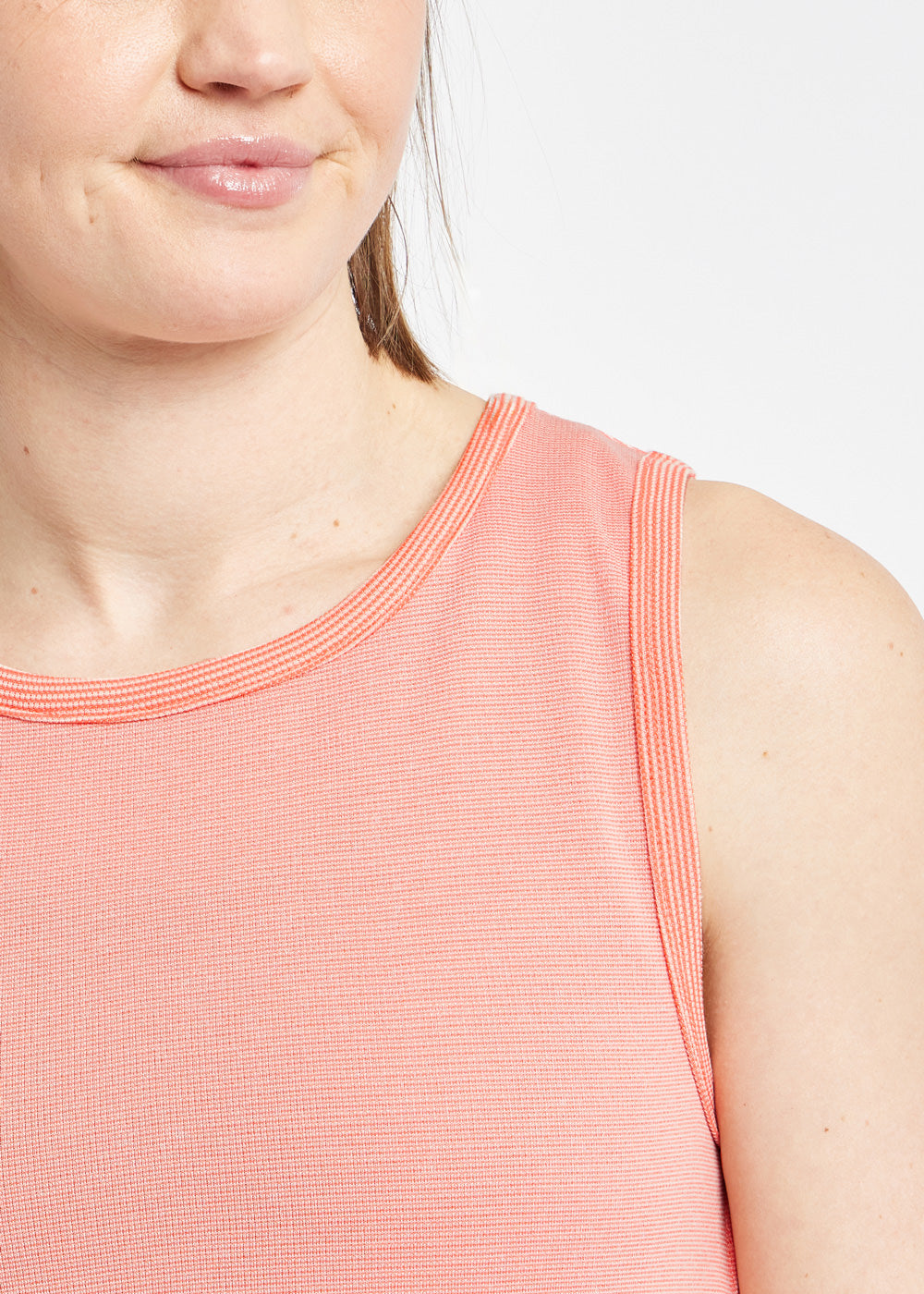 Flyout Wool Swing Tank in Alpenglow Pink, fabric detail view