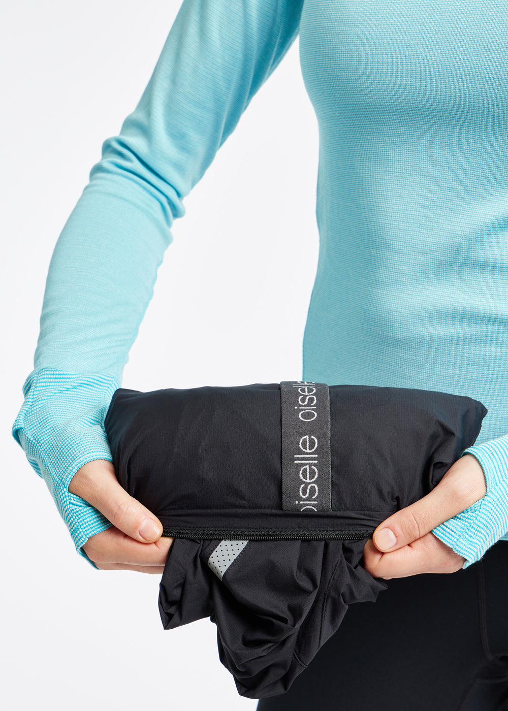 Vim Packable Running Jacket in Black, packable design view